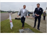 Burmistrz gościł na uroczystym odsłonięciu tablic sportowców w Alei Olimpijczyków w Szelmencie.